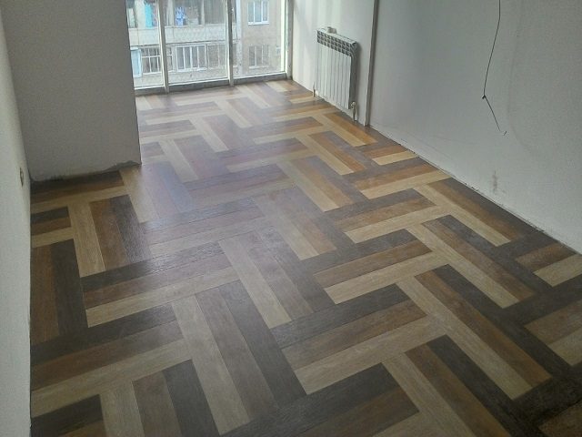 укладка паркета уголками